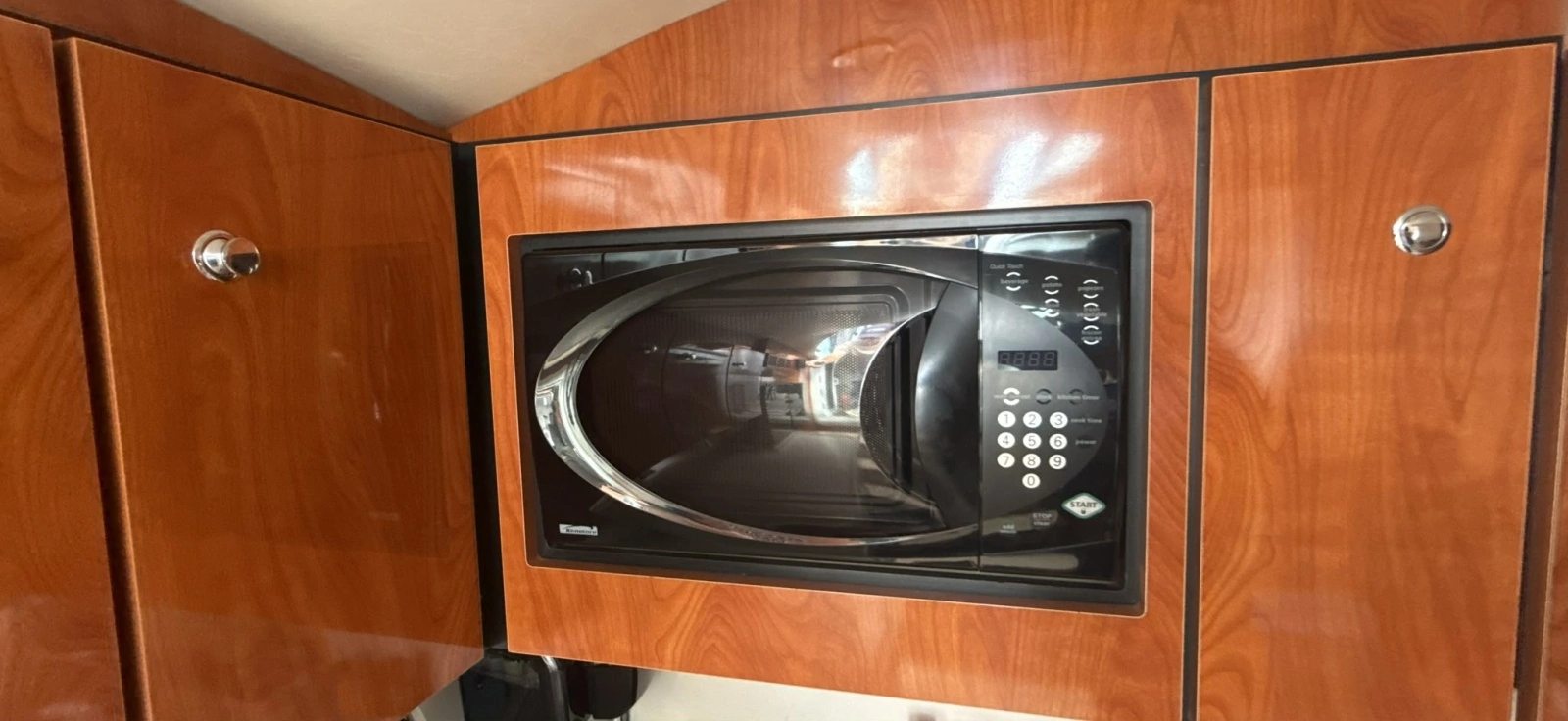 2005 Four Winns 378 Vista