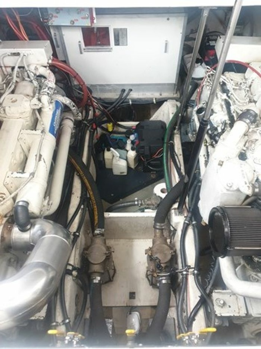 1998 Bayliner  4085 Avanti