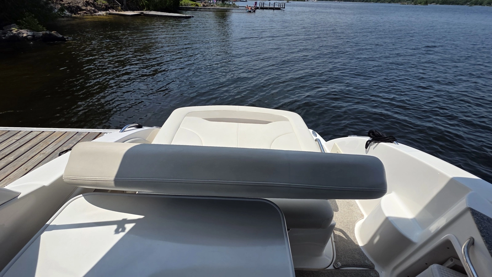 2011 Chaparral 270 Signature