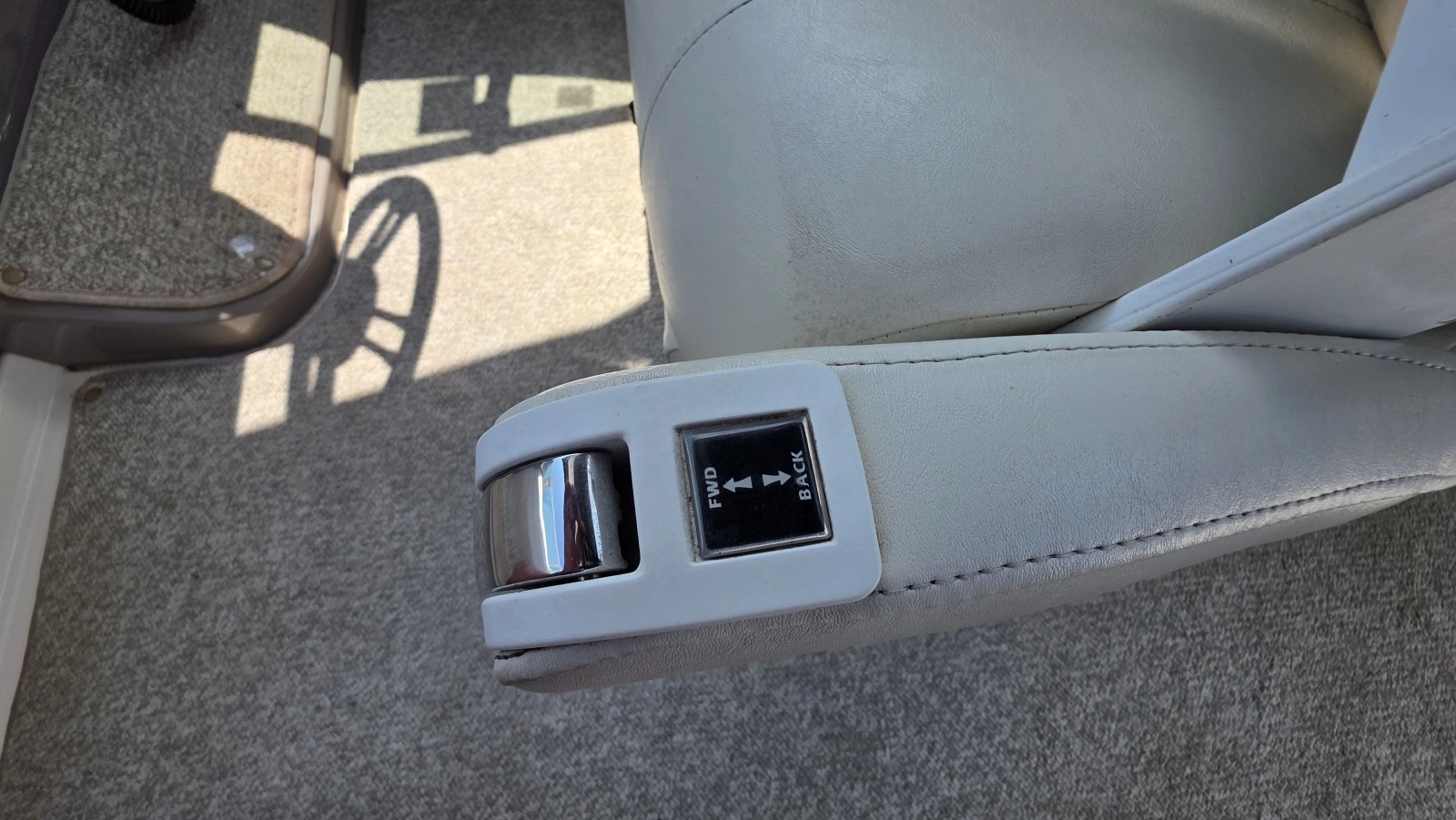 2011 Chaparral 270 Signature