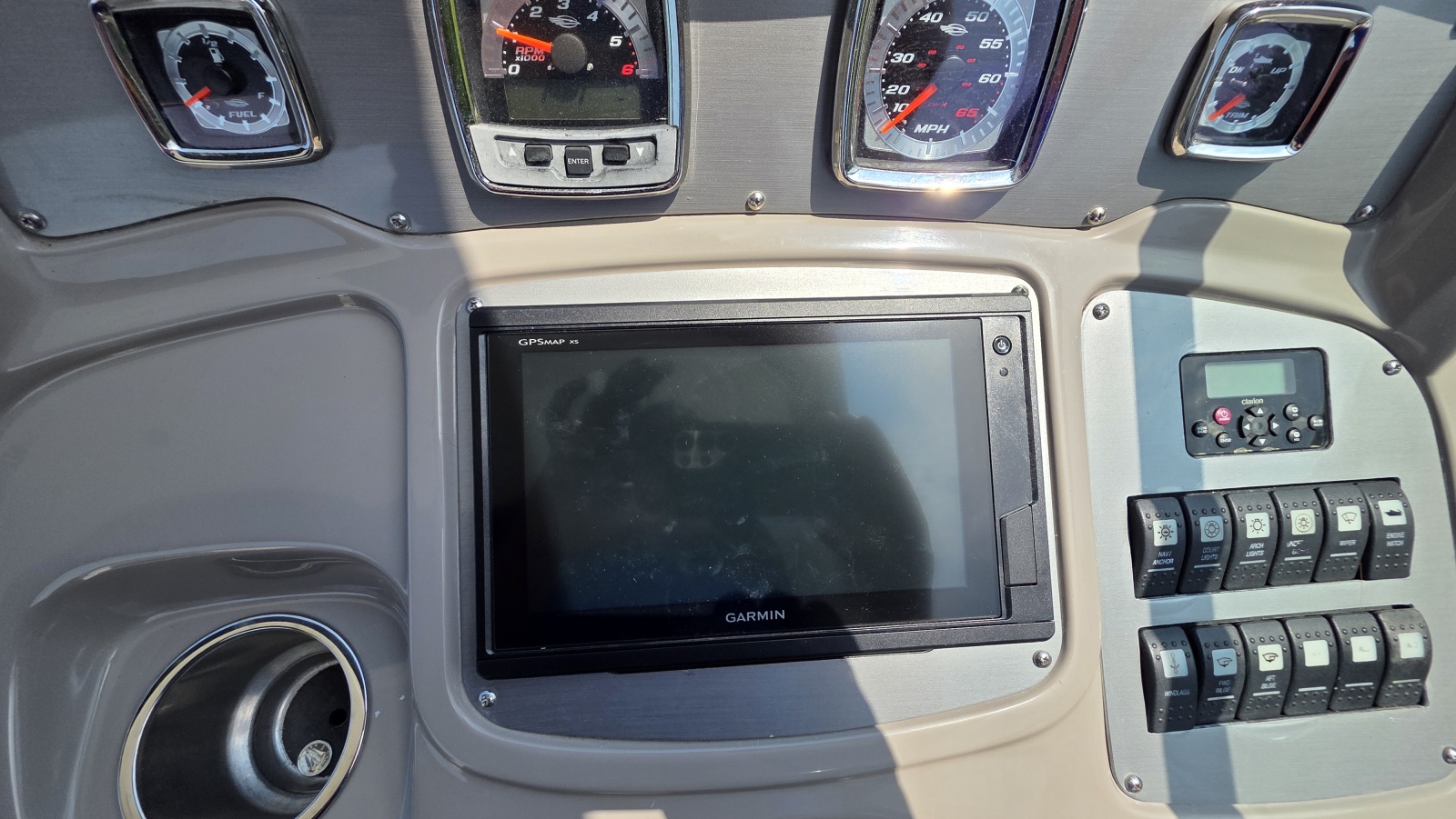 2011 Chaparral 270 Signature
