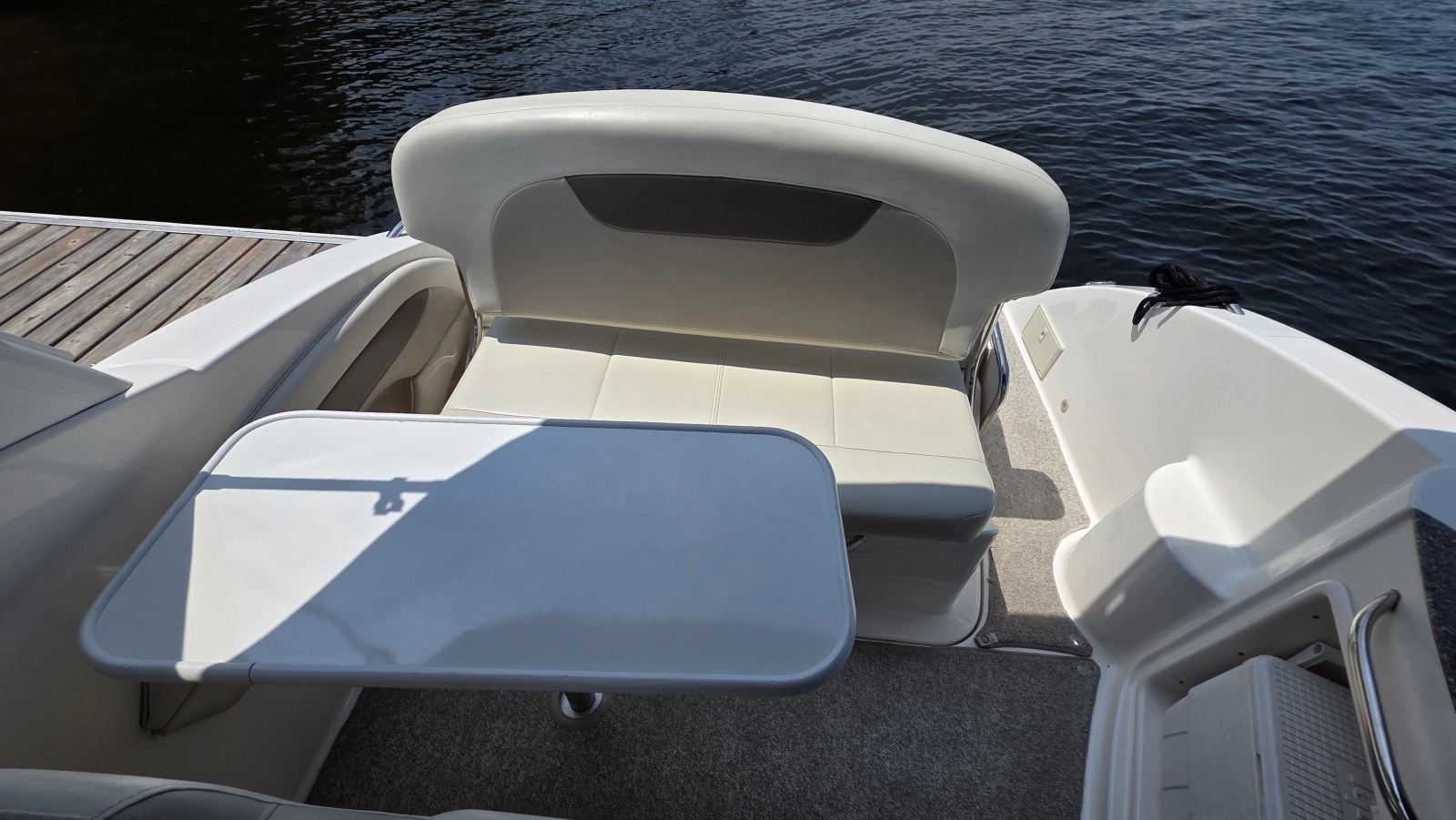 2011 Chaparral 270 Signature