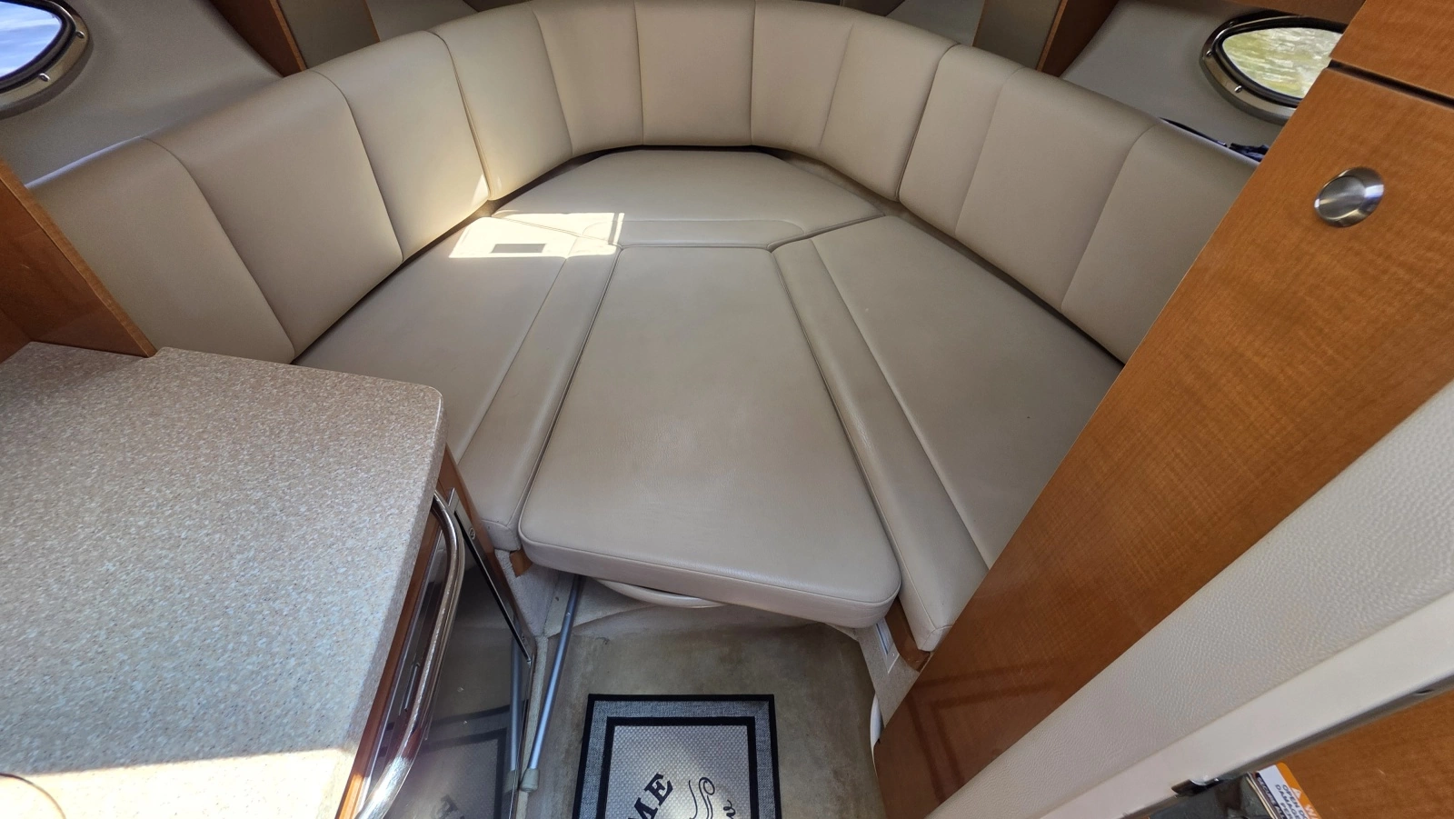 2011 Chaparral 270 Signature