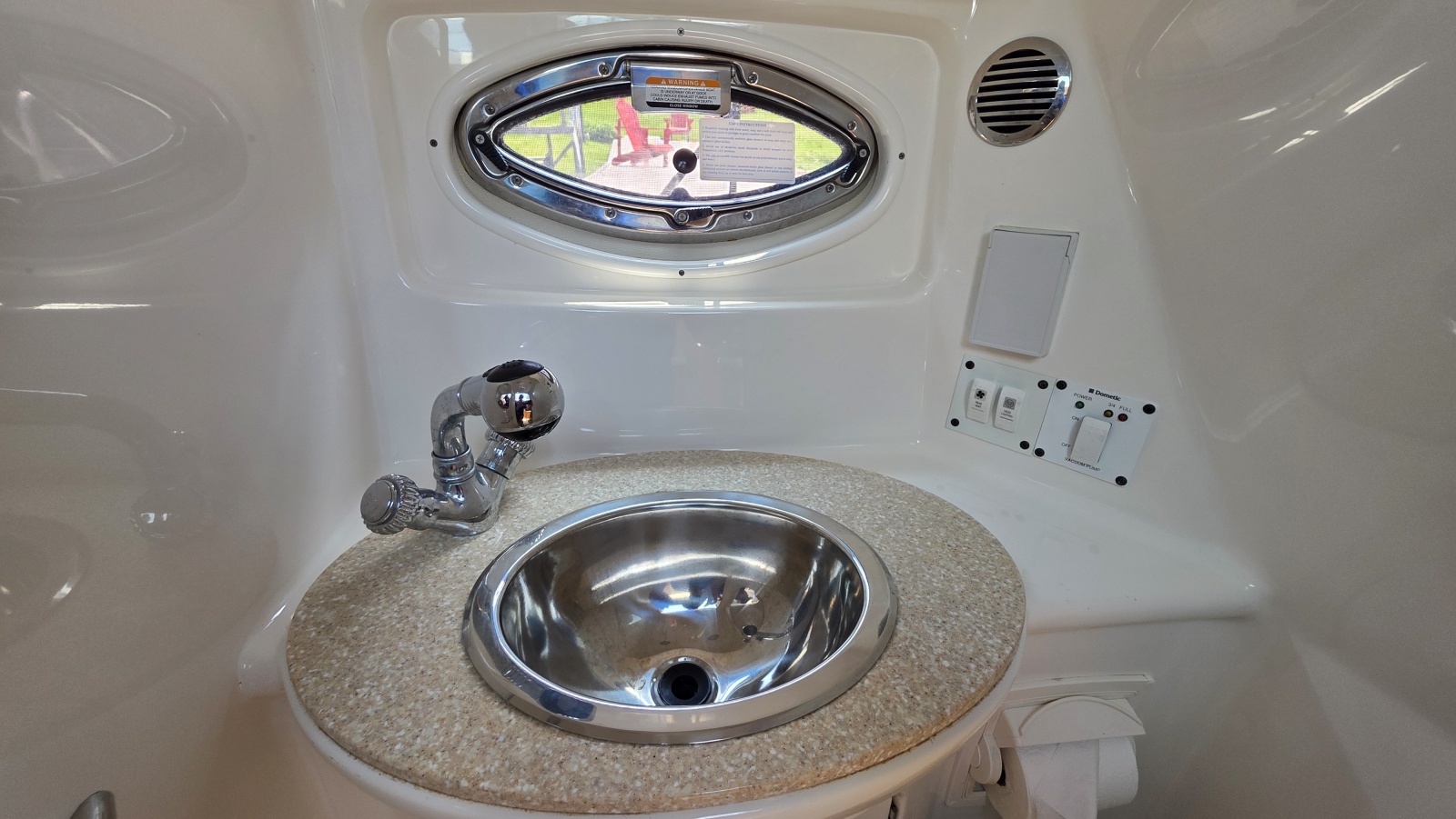 2011 Chaparral 270 Signature