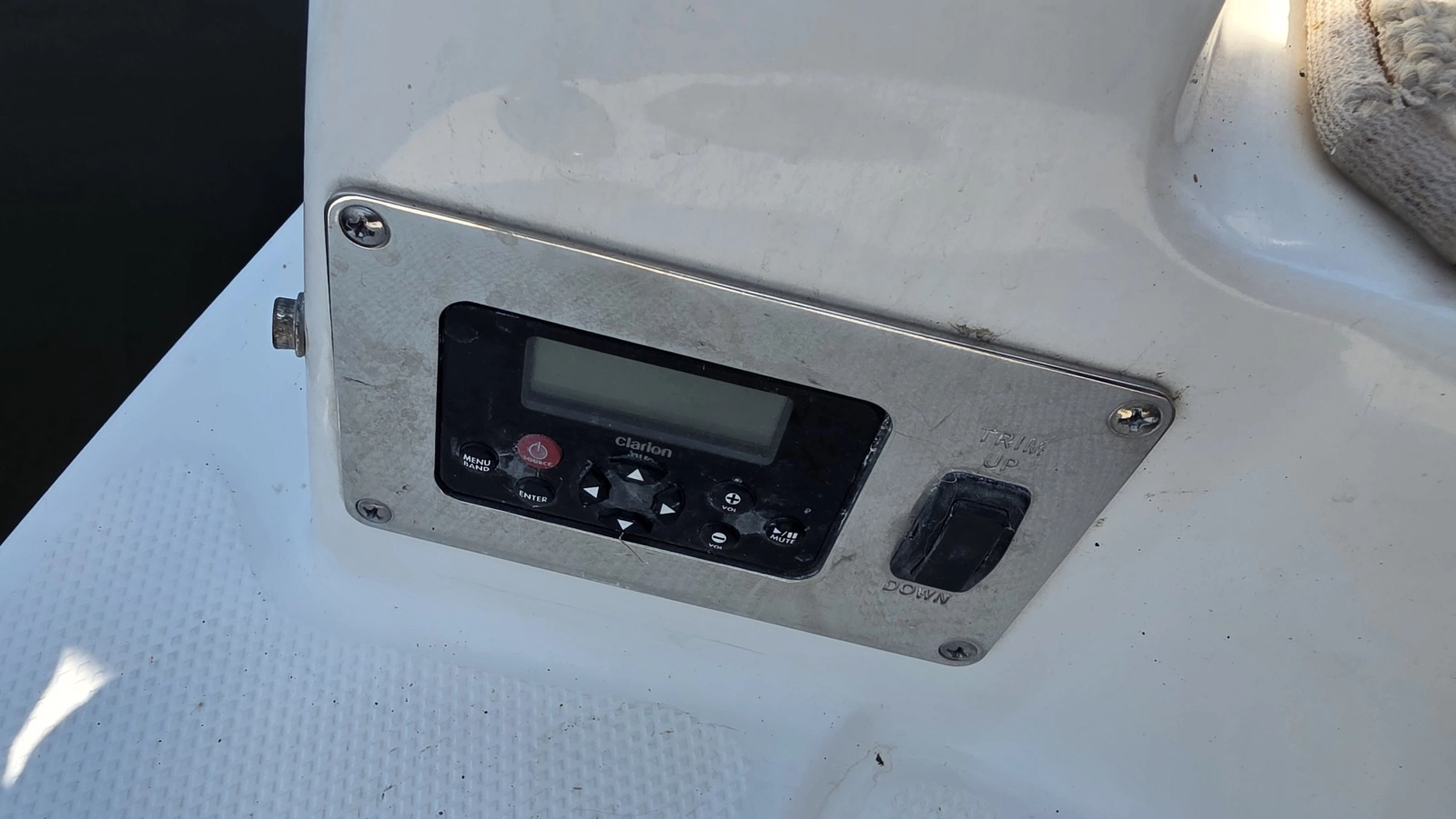 2011 Chaparral 270 Signature