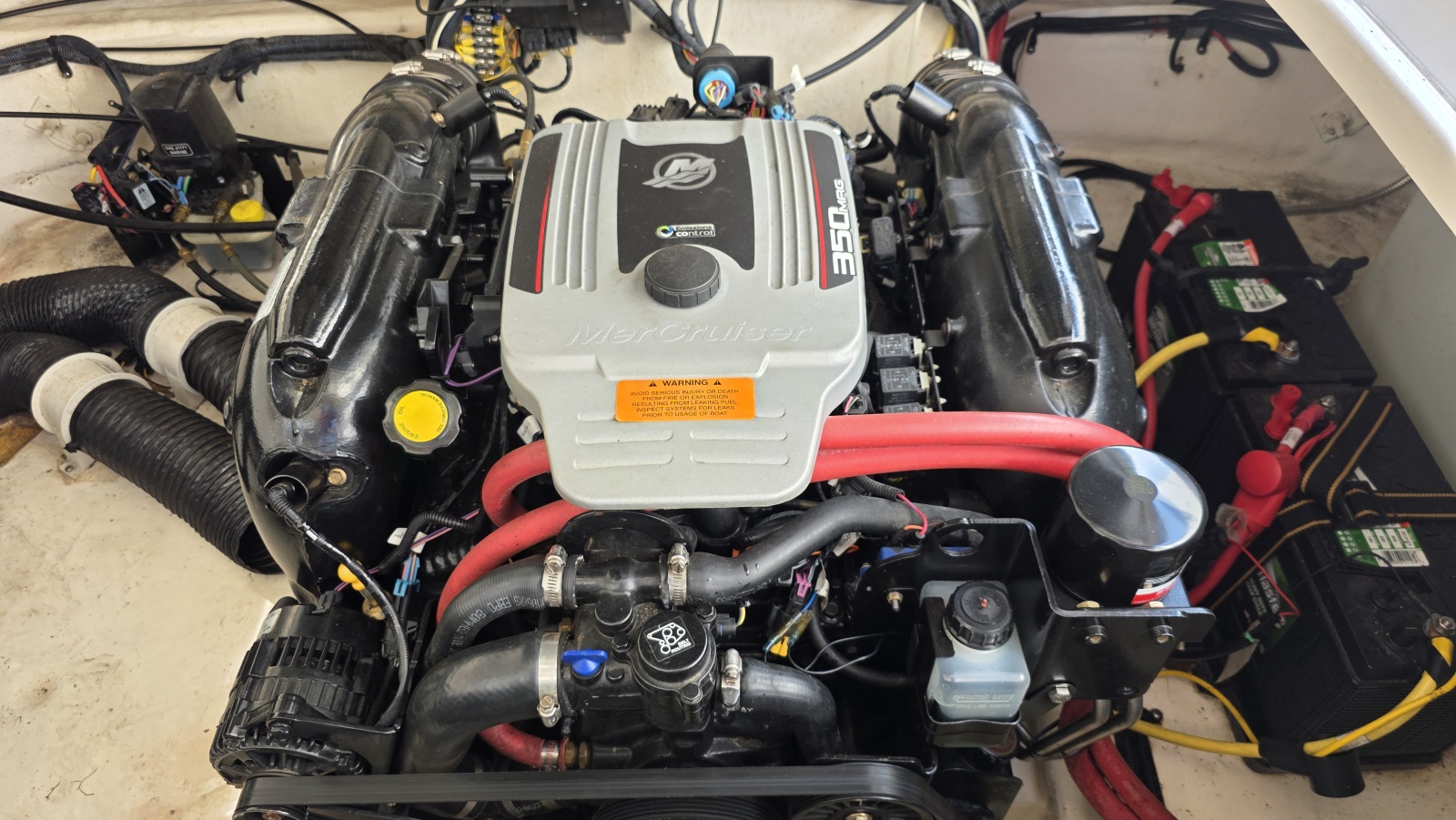 2011 Chaparral 270 Signature