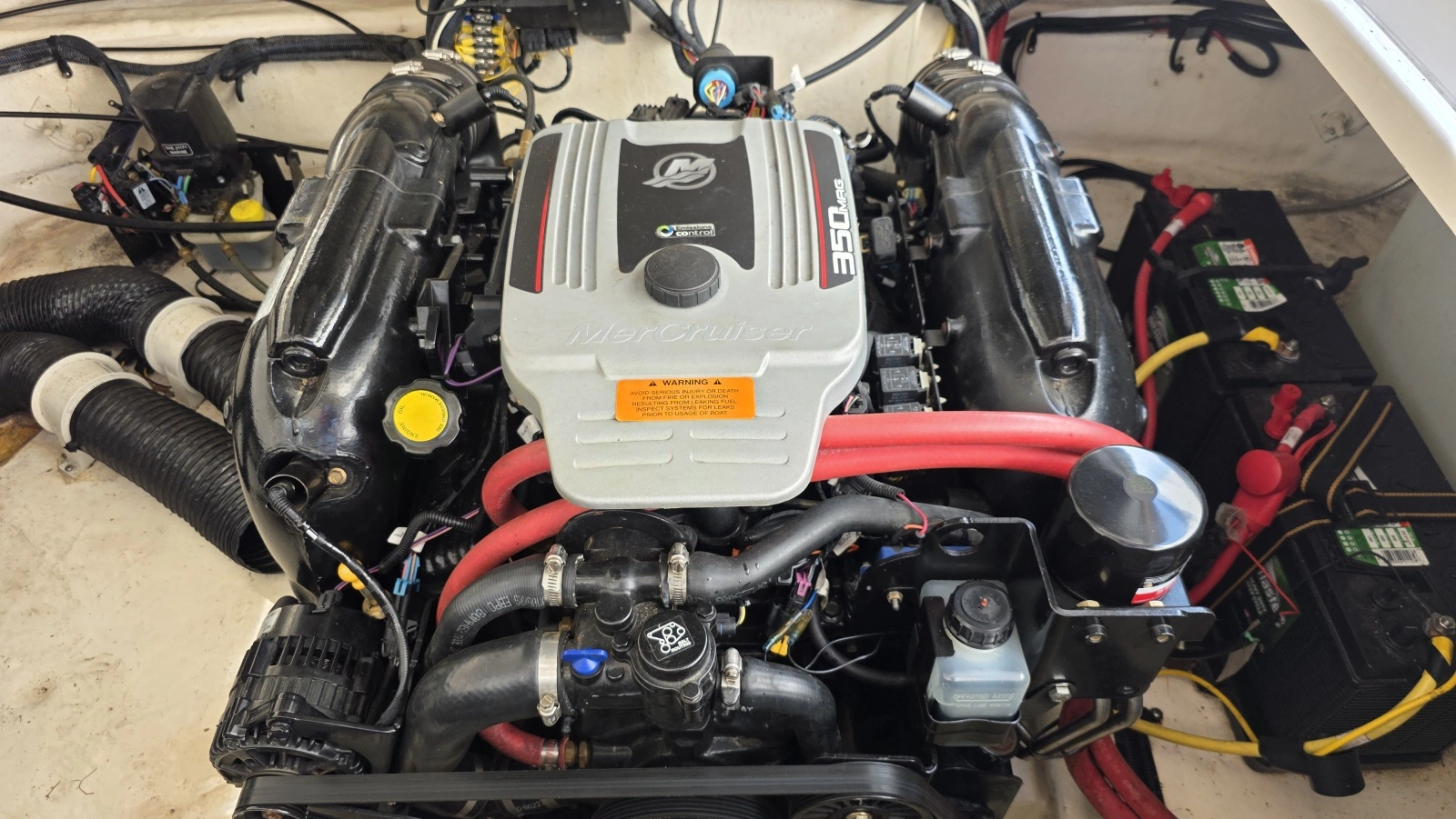 2011 Chaparral 270 Signature