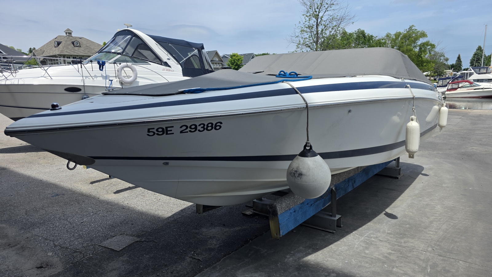 1999 Cobalt 252BR 25