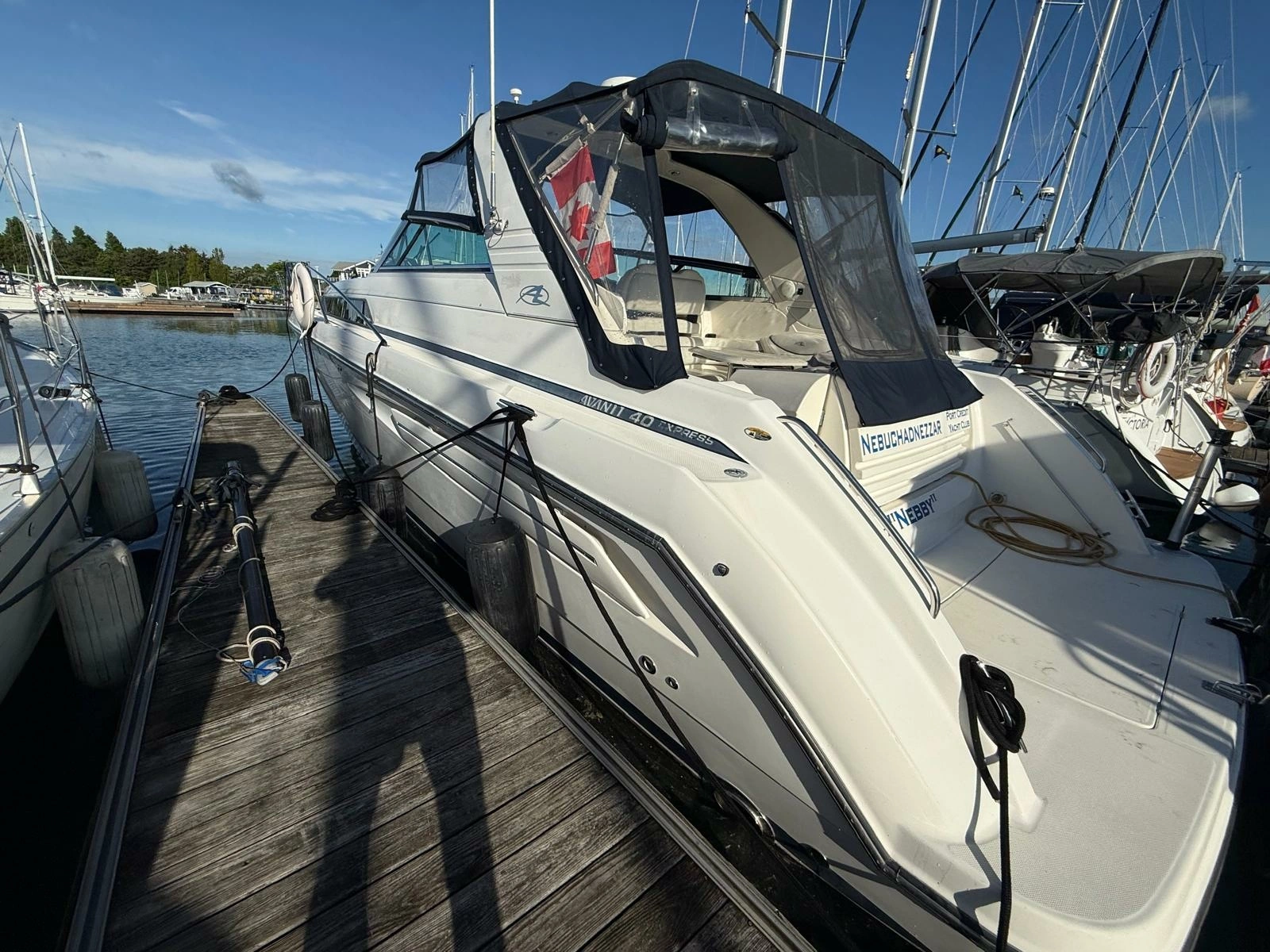 1998 Bayliner  4085 Avanti