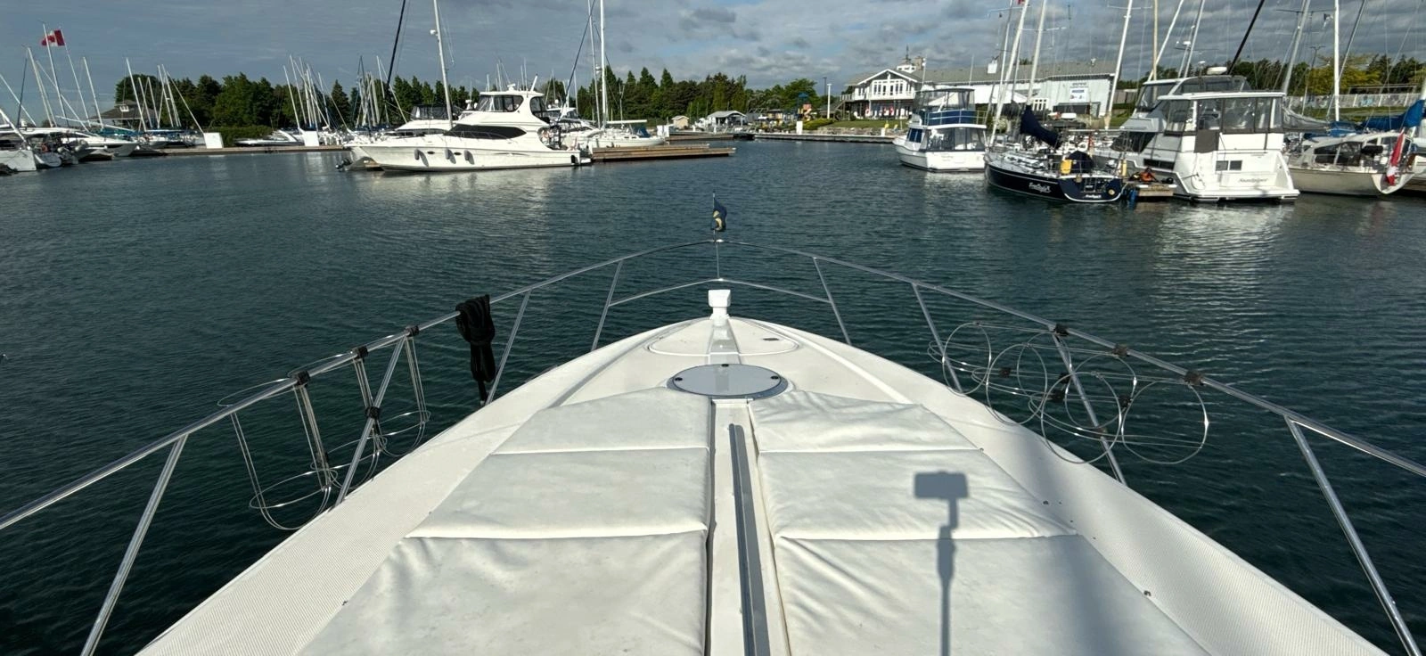 1998 Bayliner  4085 Avanti