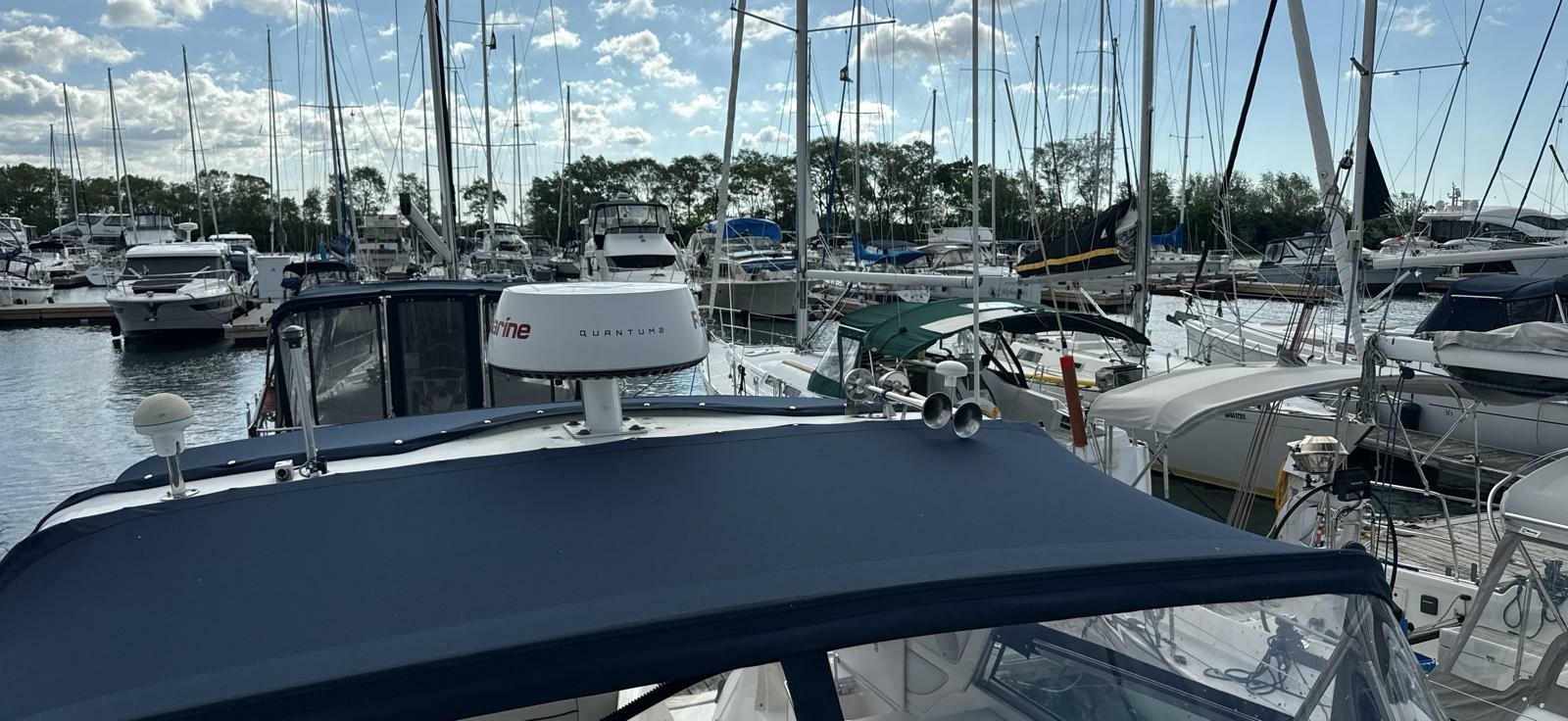 1998 Bayliner  4085 Avanti
