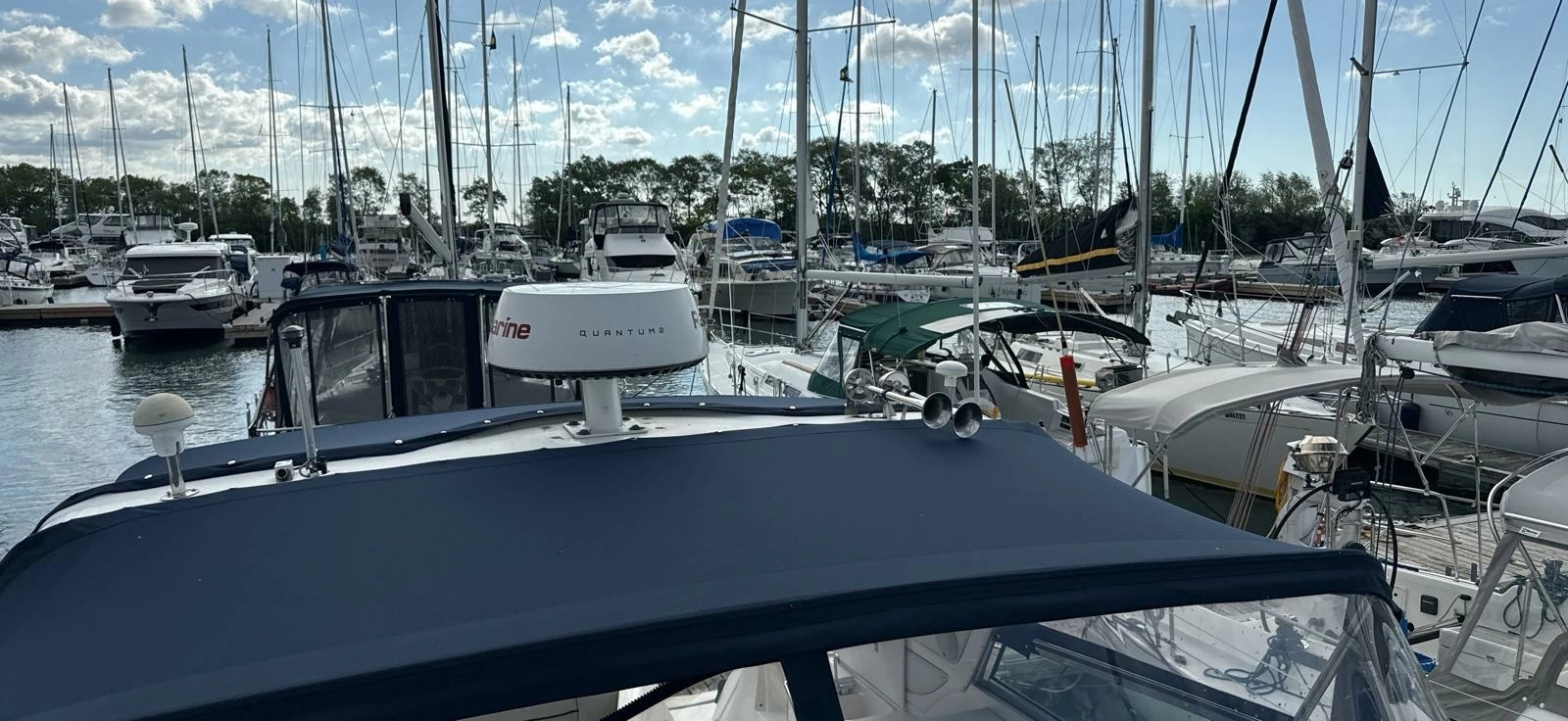 1998 Bayliner  4085 Avanti