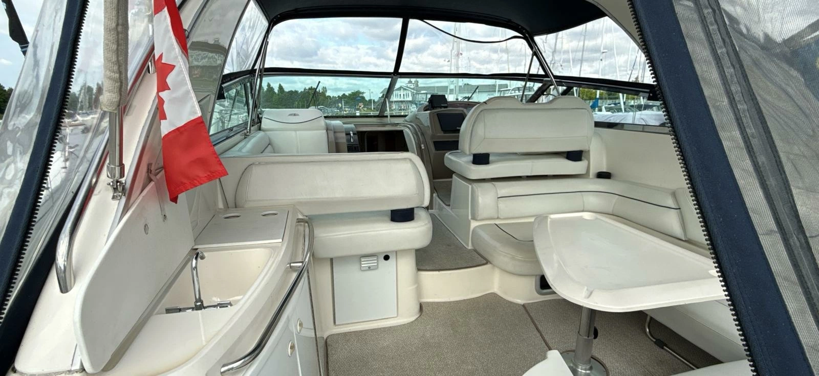 1998 Bayliner  4085 Avanti