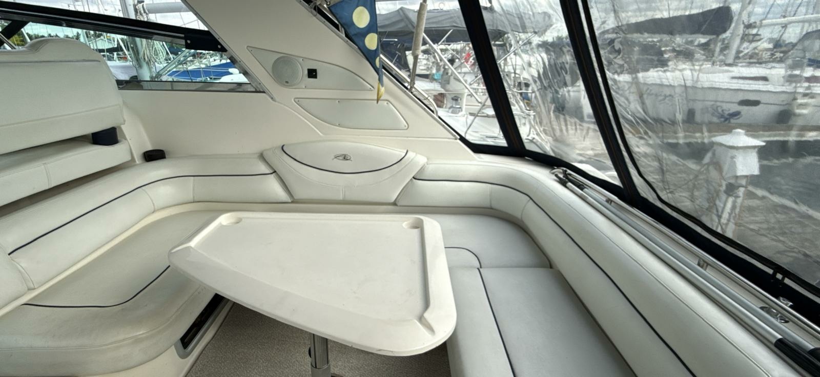 1998 Bayliner  4085 Avanti