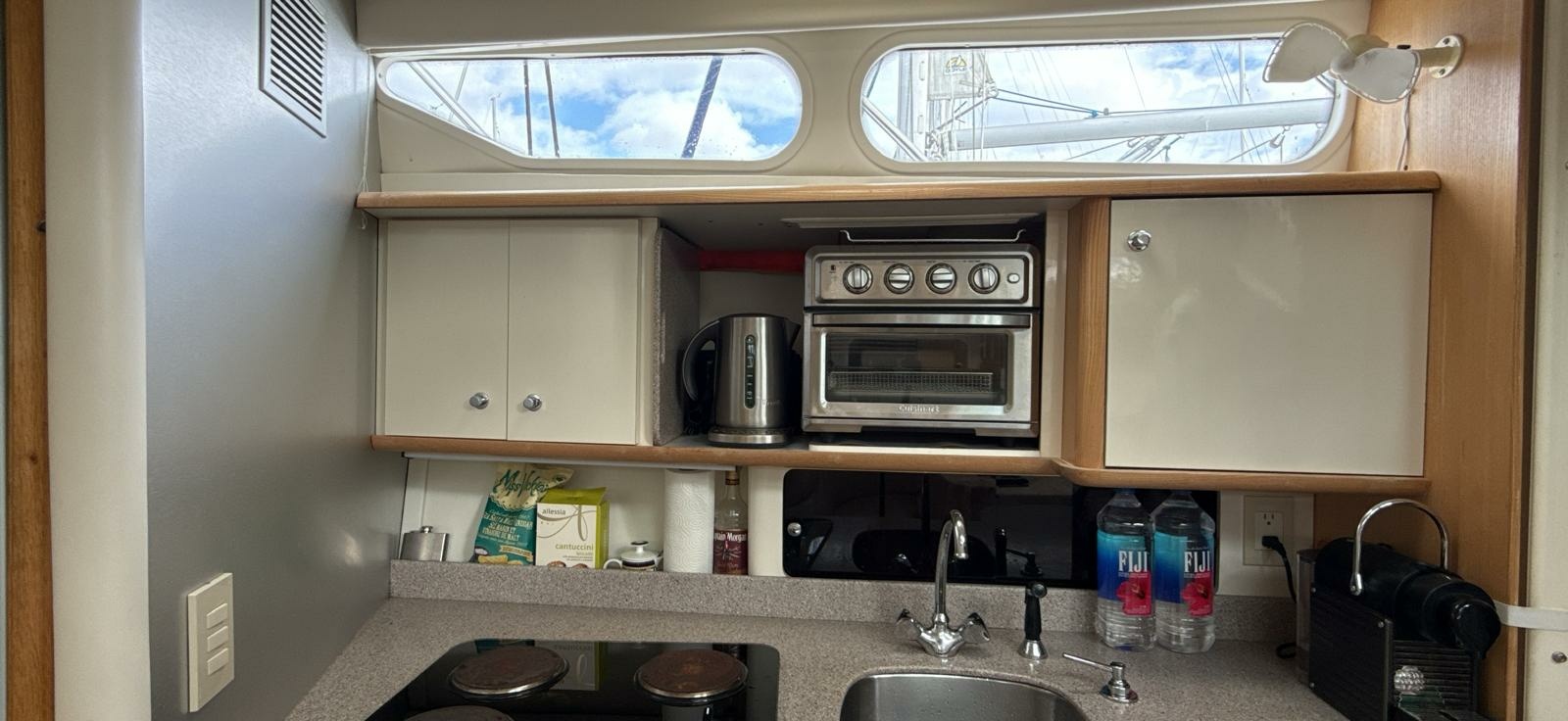 1998 Bayliner  4085 Avanti