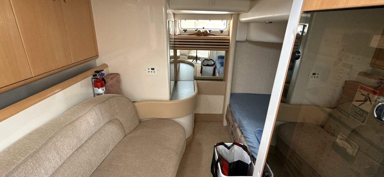1998 Bayliner  4085 Avanti