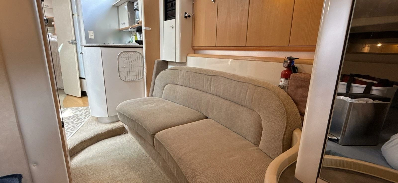 1998 Bayliner  4085 Avanti