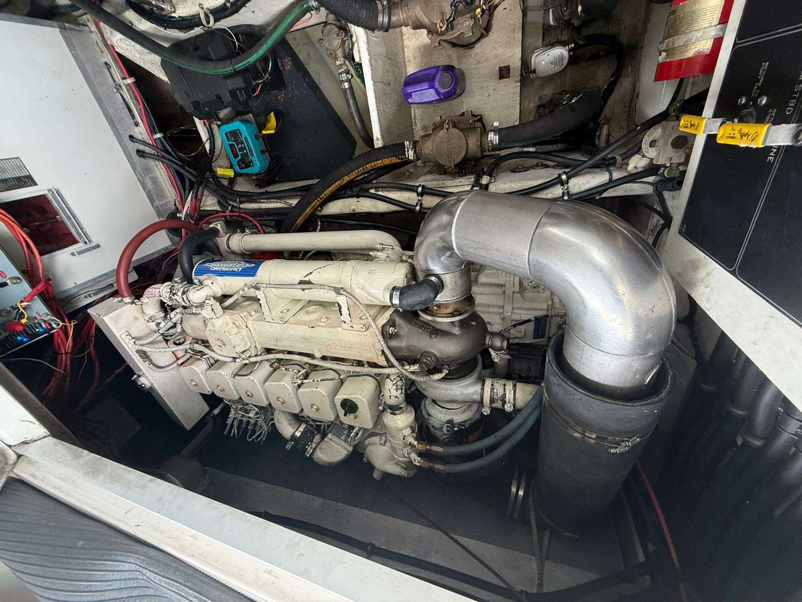 1998 Bayliner  4085 Avanti