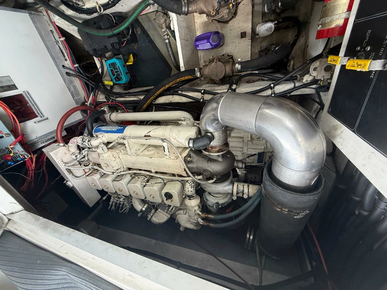 1998 Bayliner  4085 Avanti
