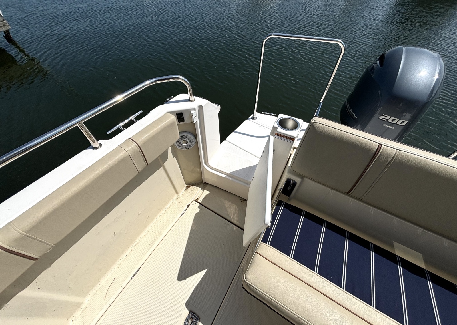 2021 Ranger Tugs R-25
