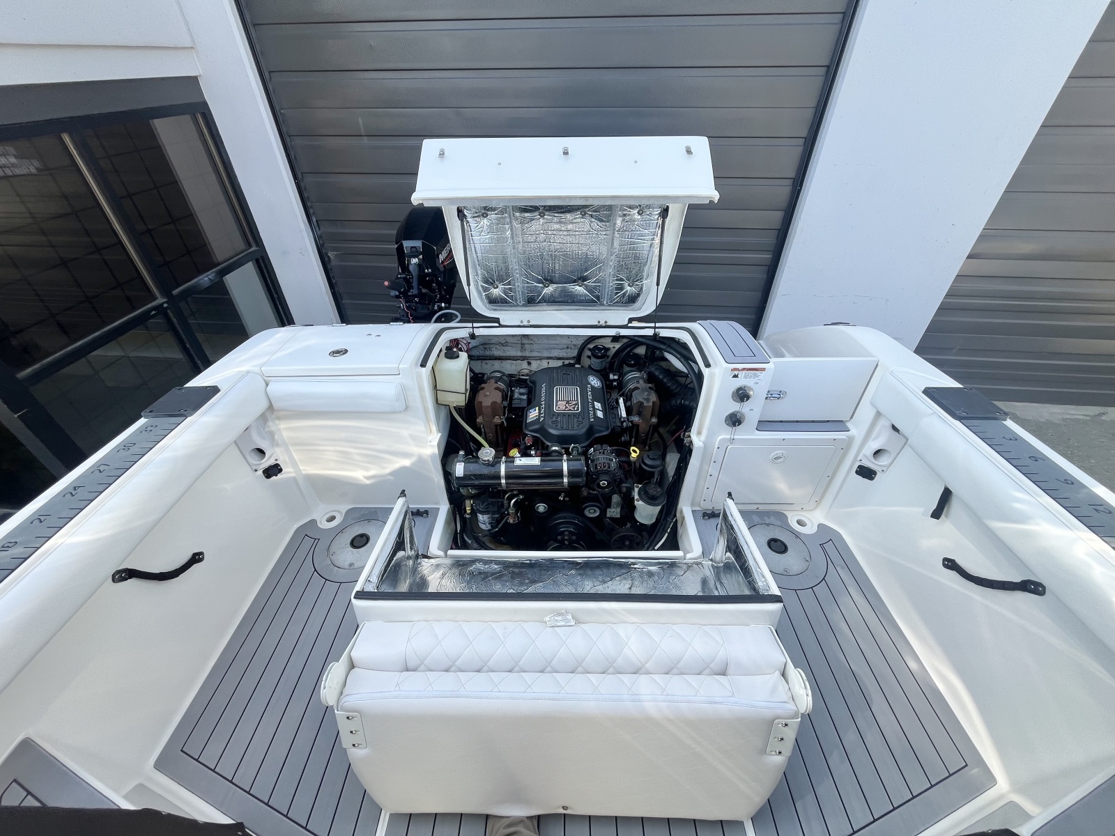 2008 Sea Swirl Striper 2101 WA