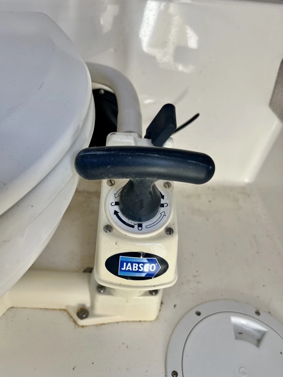 2008 Sea Swirl Striper 2101 WA