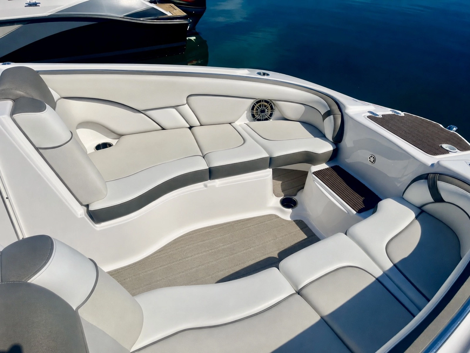 2013 Yamaha Boats 242 Limited S 24