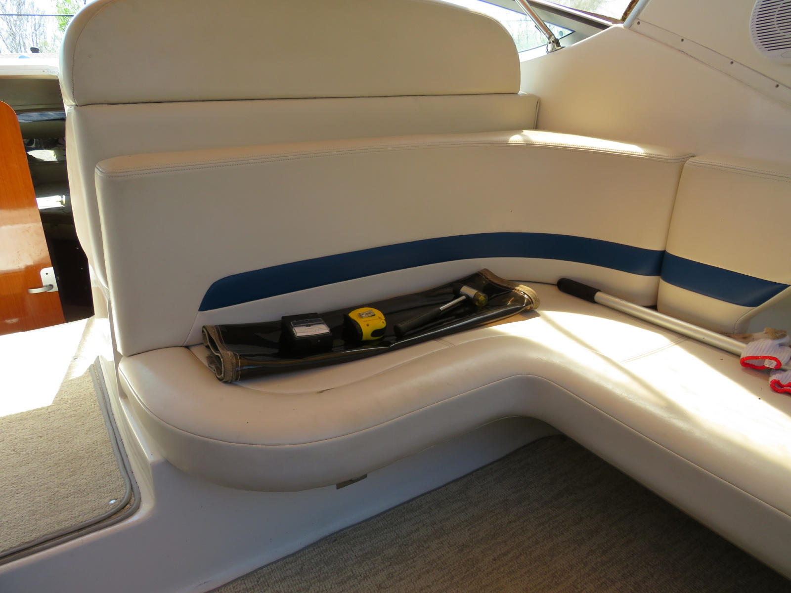 2001 Chaparral 300 Signature
