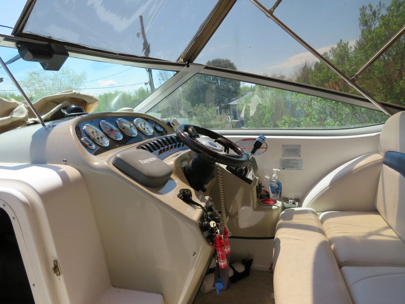 2001 Chaparral 300 Signature