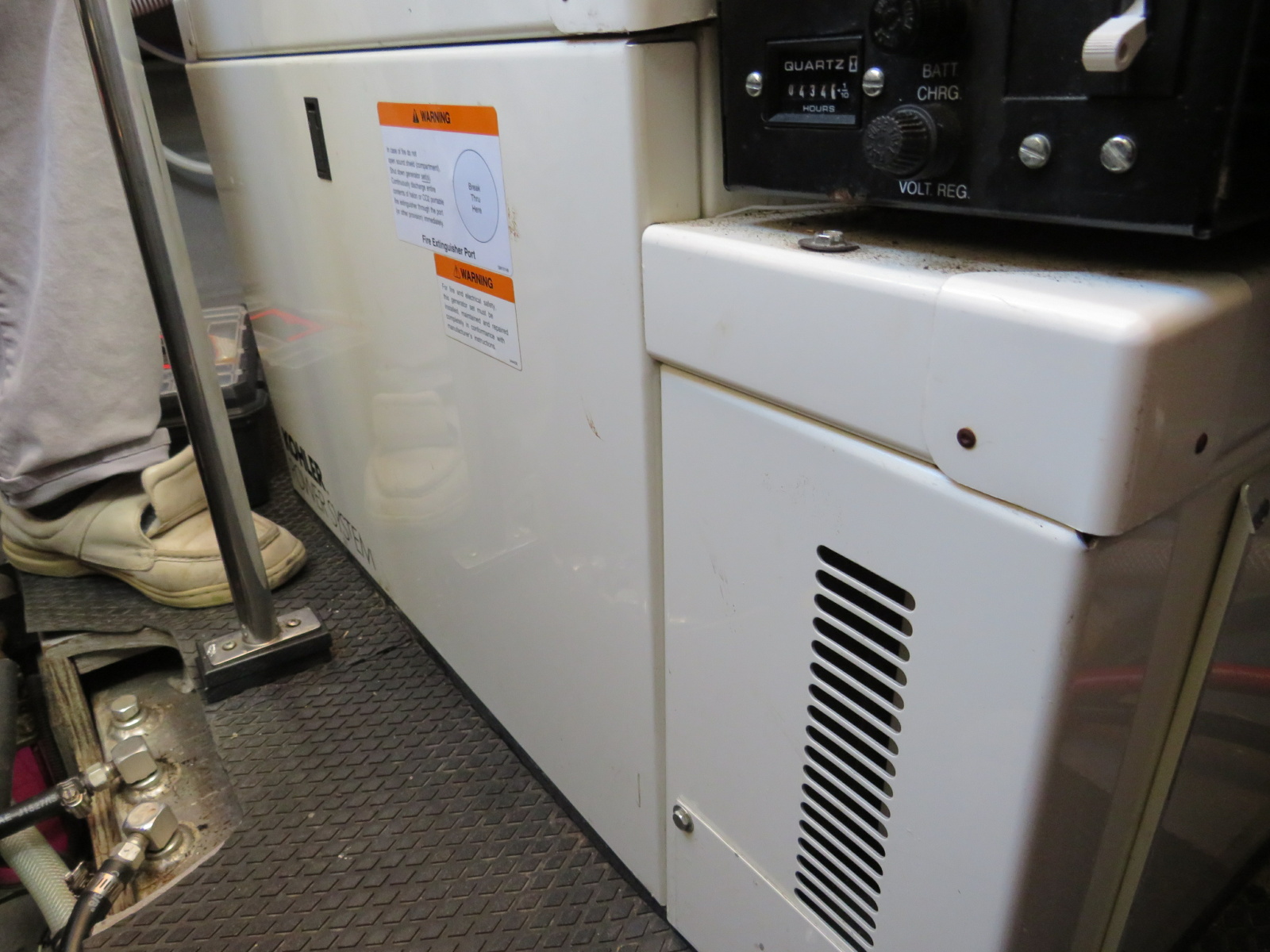 2001 Chaparral 300 Signature
