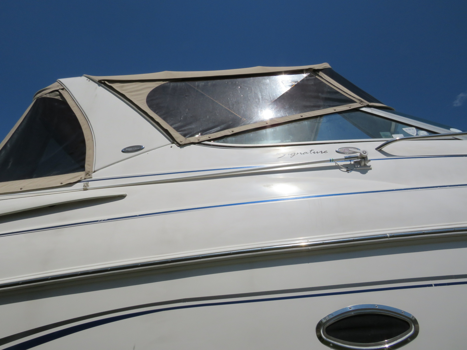 2001 Chaparral 300 Signature