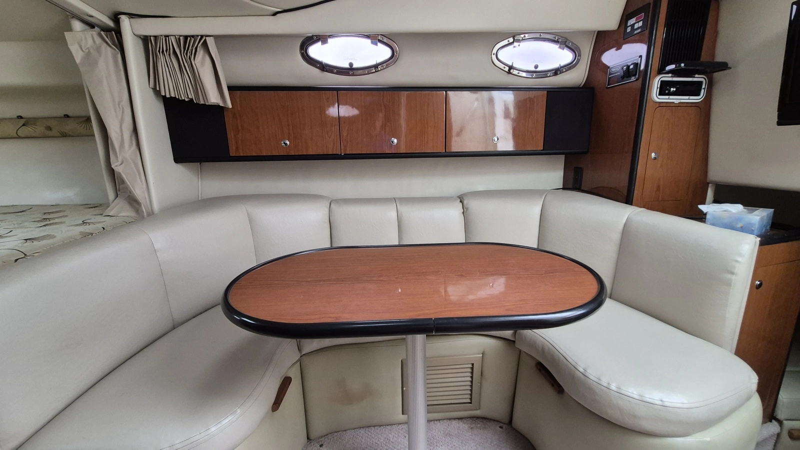2001 Chaparral 300 Signature