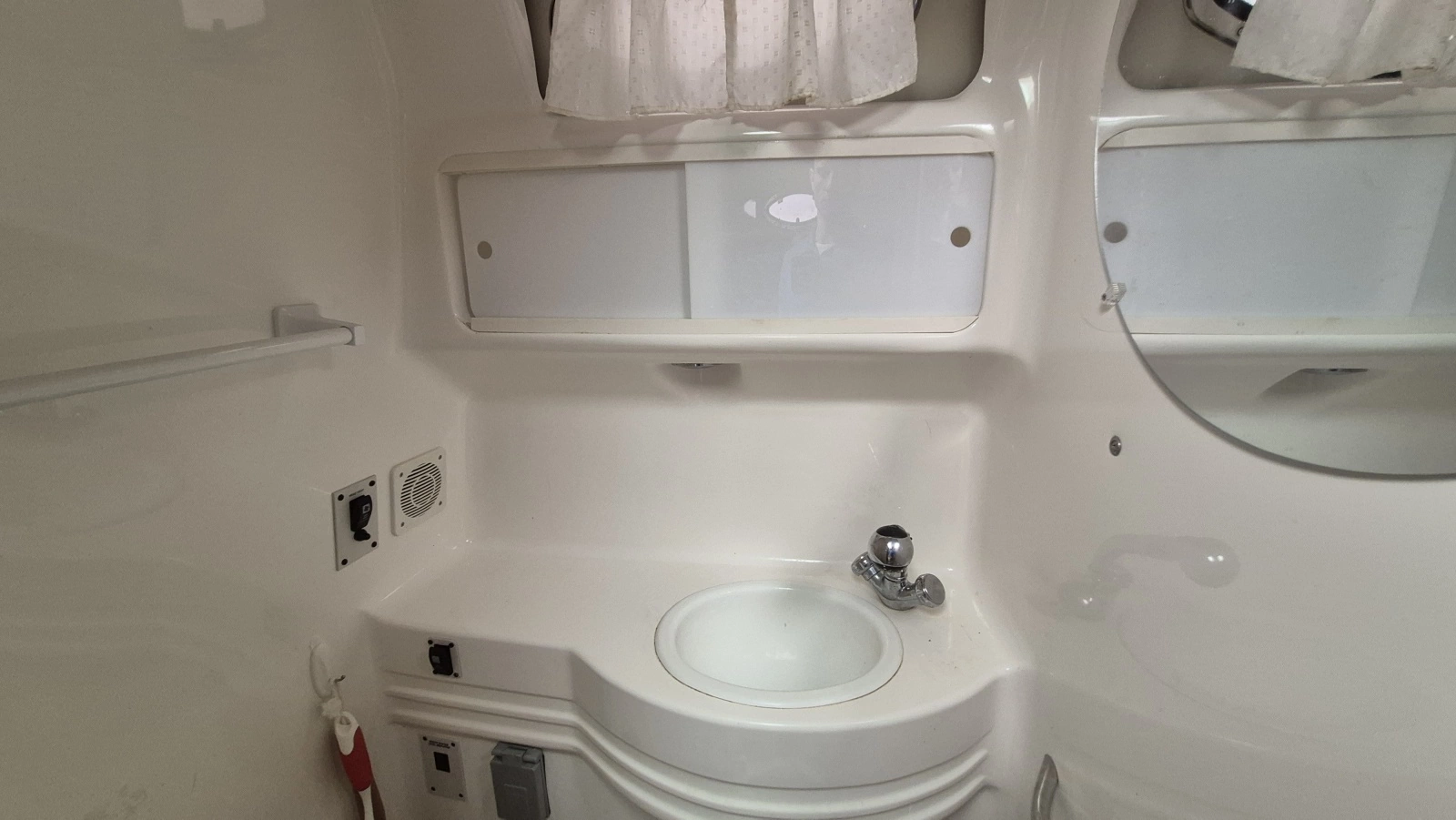2001 Chaparral 300 Signature