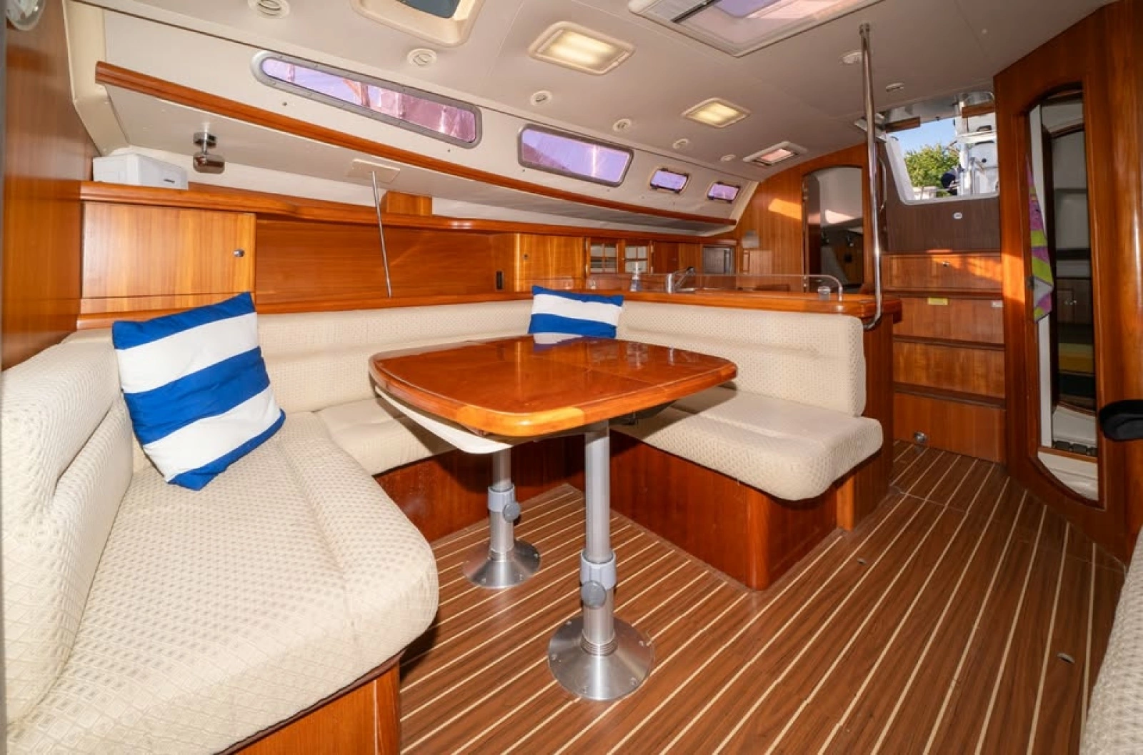 2006 Hunter 38
