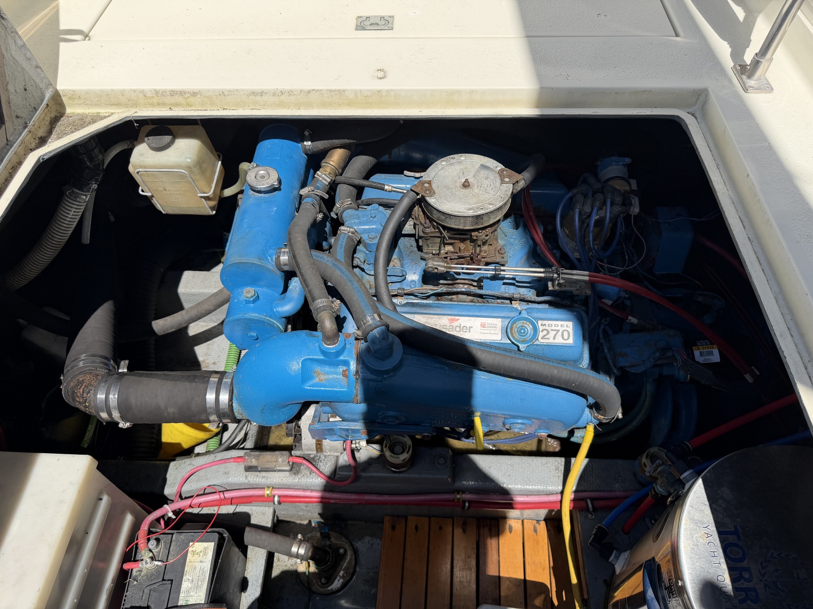 1986 Tollycraft  30 Sedan