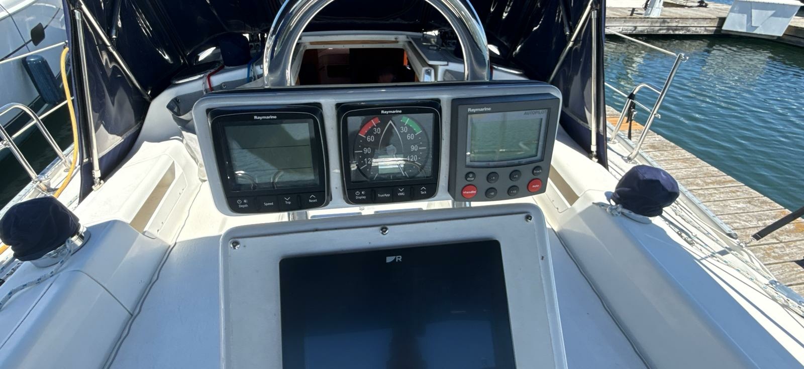 2005 Catalina MK II 34