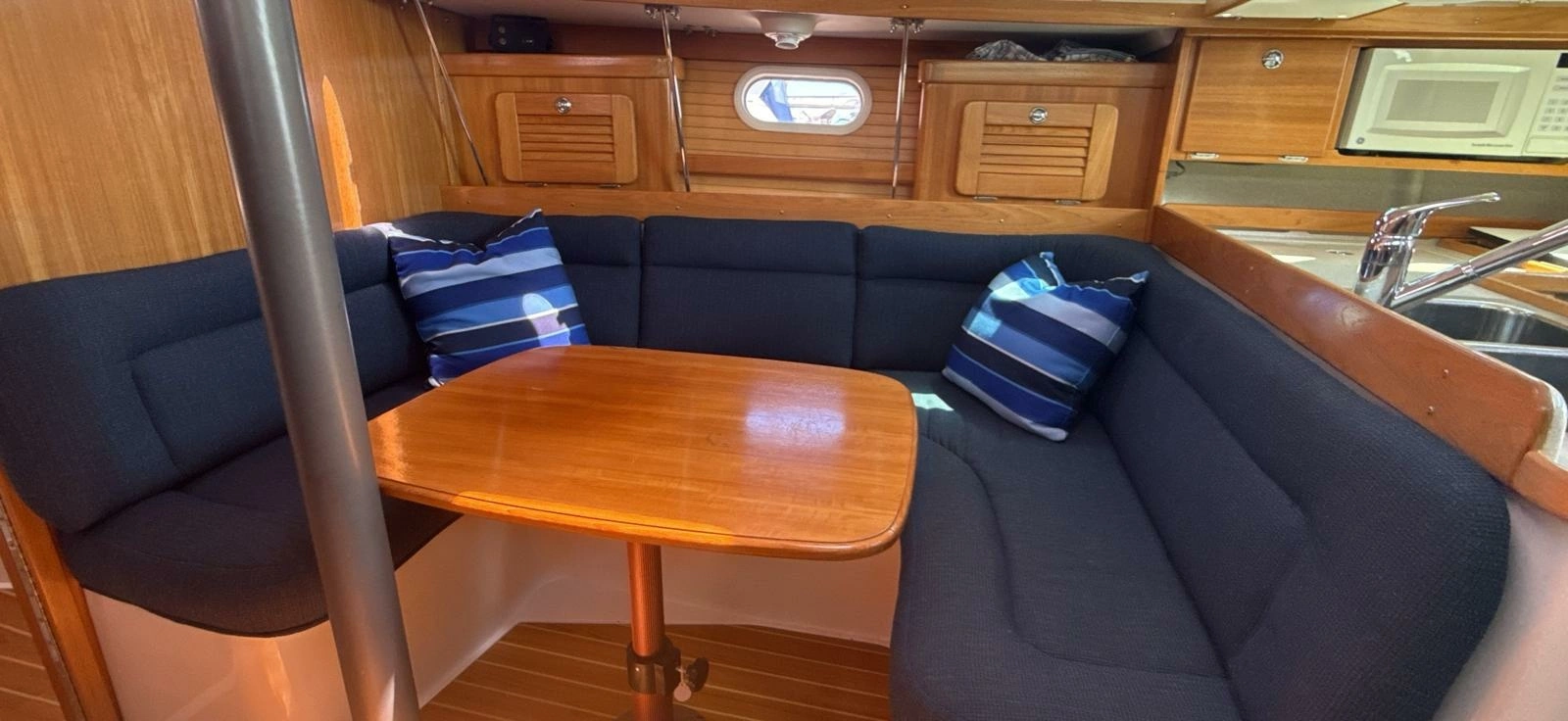 2005 Catalina MK II 34