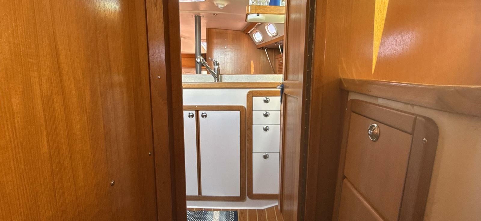 2005 Catalina MK II 34