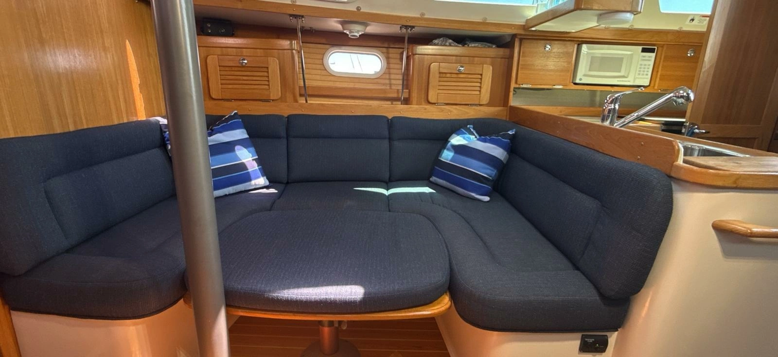 2005 Catalina MK II 34
