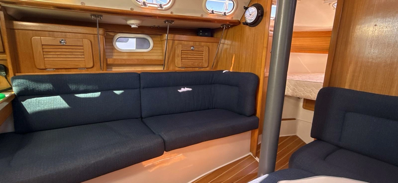 2005 Catalina MK II 34