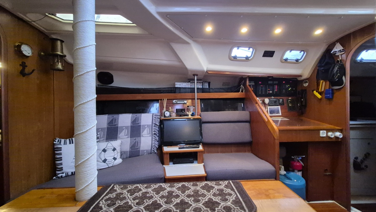 1988 Hunter Legend 37 37
