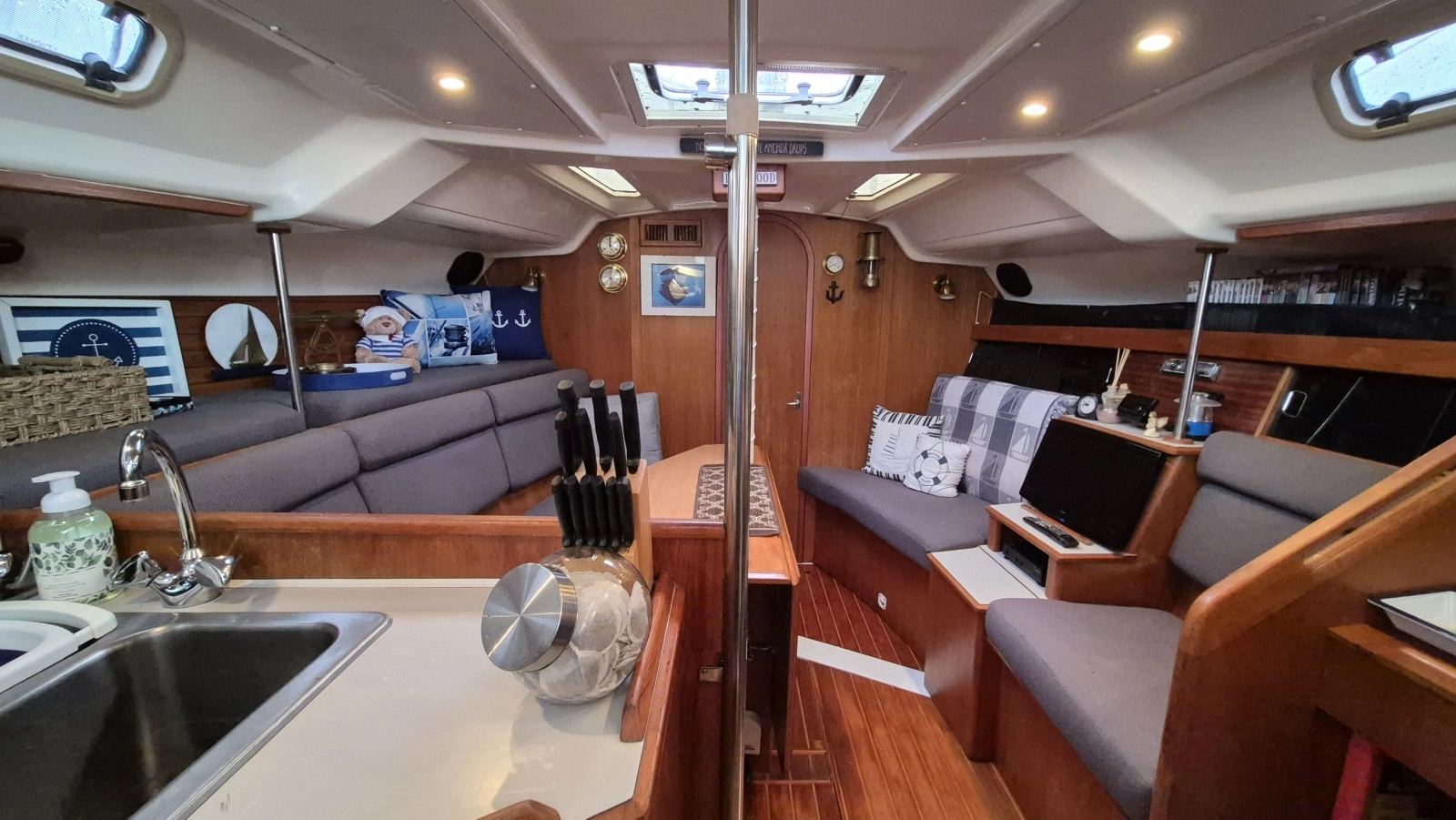 1988 Hunter Legend 37 37