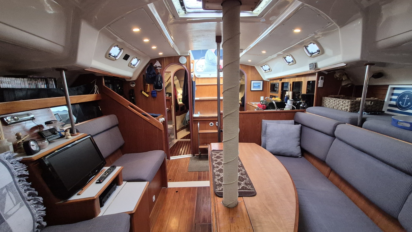 1988 Hunter Legend 37 37
