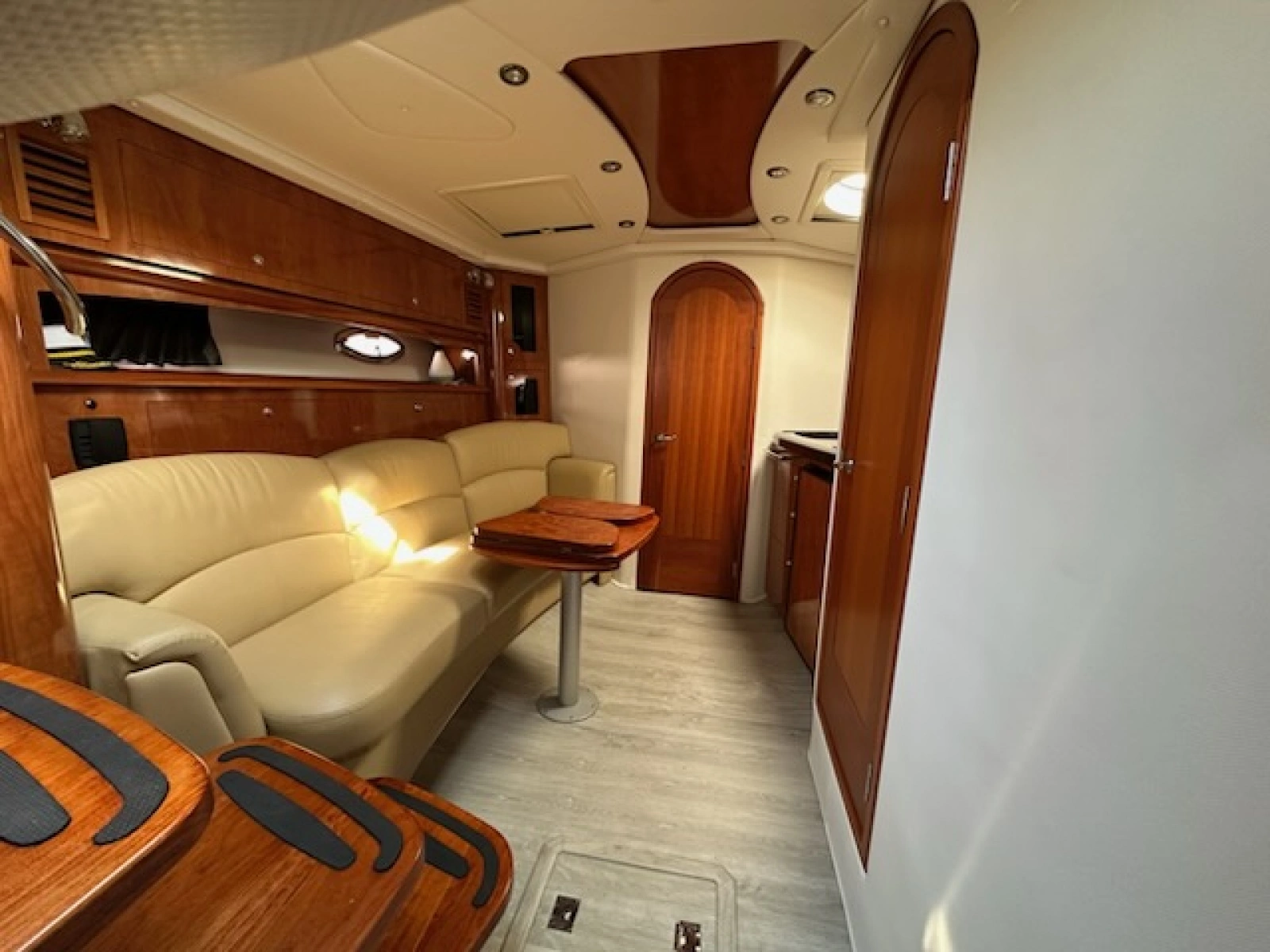 2008 Four Winns 358 Vista