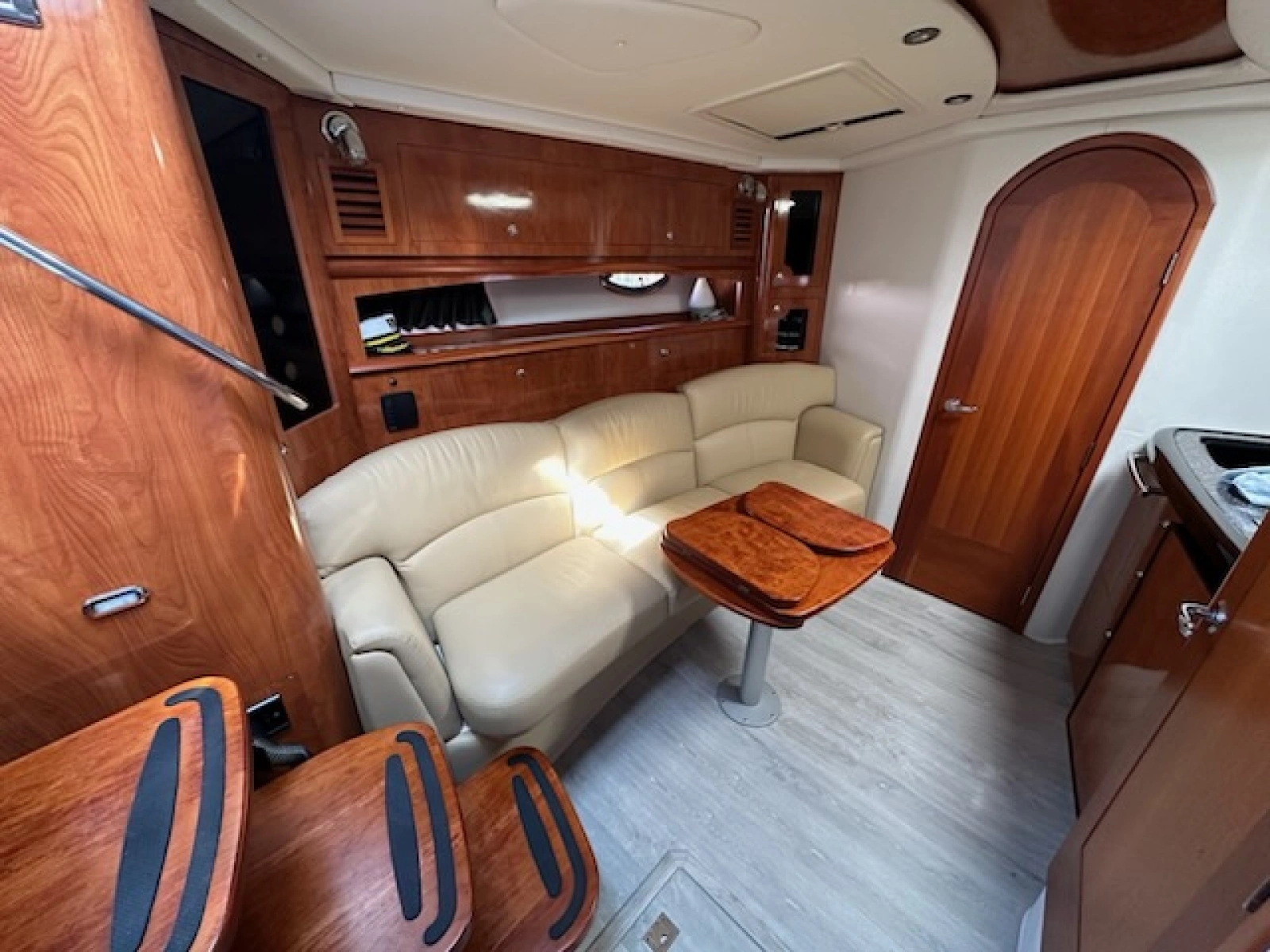 2008 Four Winns 358 Vista