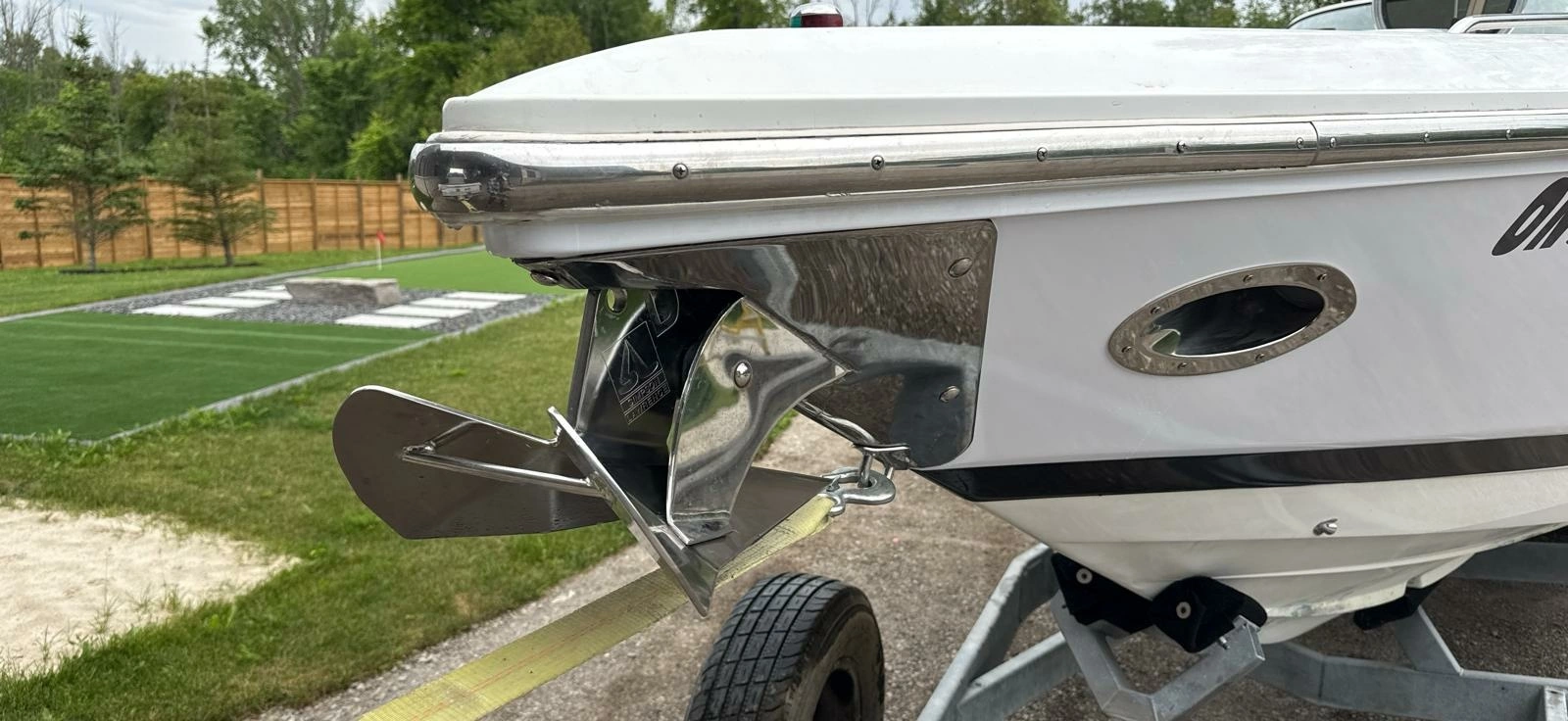 2005 Cobalt 343 34