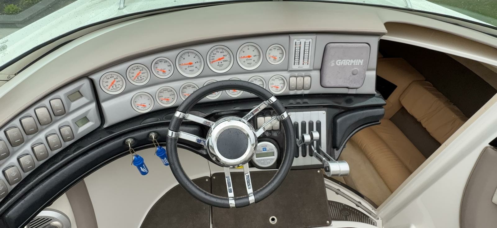 2005 Cobalt 343 34