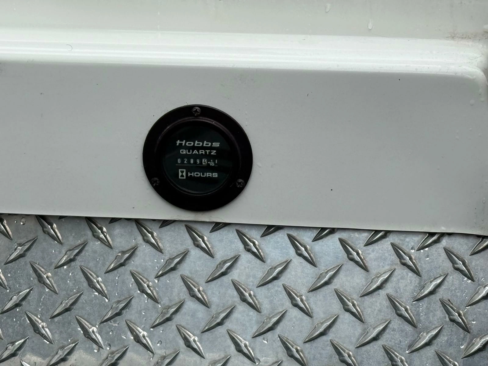 2005 Cobalt 343 34