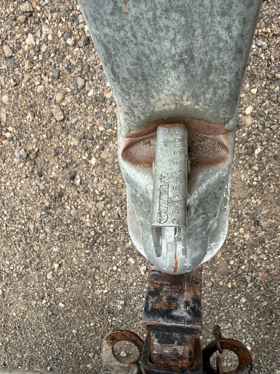 2005 Cobalt 343 34