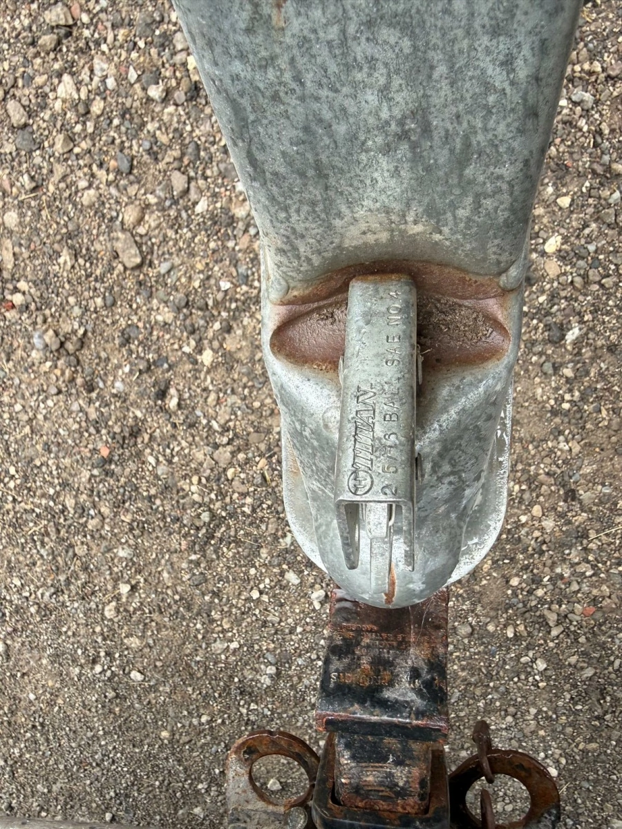 2005 Cobalt 343 34